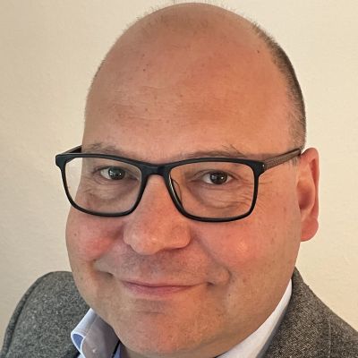 Prof. Dr. Christian Stierle